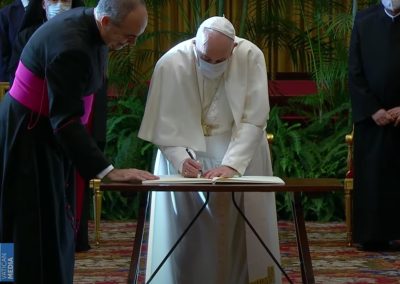 Papa Francisco e líderes religiosos assinam apelo conjunto antes de cúpula do clima da ONU